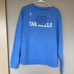 Jordan Men’s North Carolina Tar Heels Light Blue Crewneck Sweatshirt